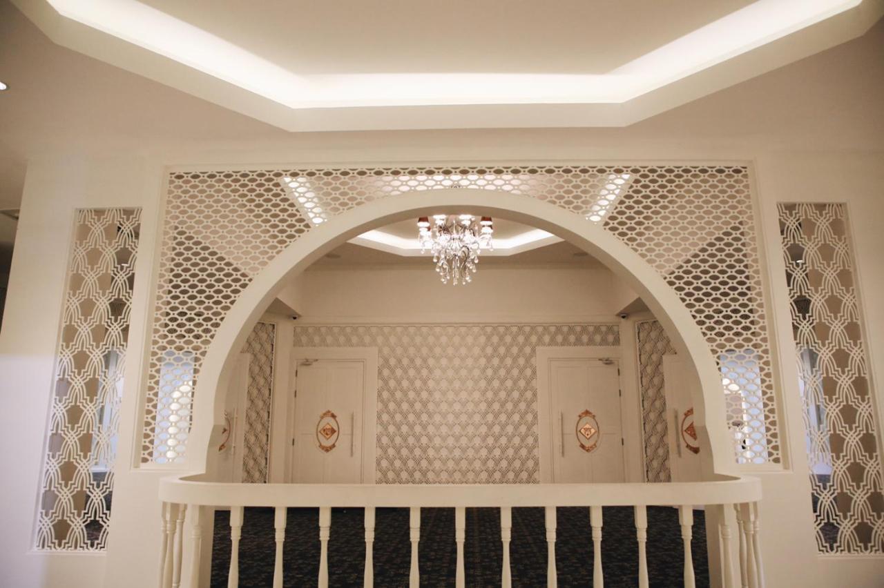 Hotel De L'Amour Sha Plus Prakhon Chai Ngoại thất bức ảnh