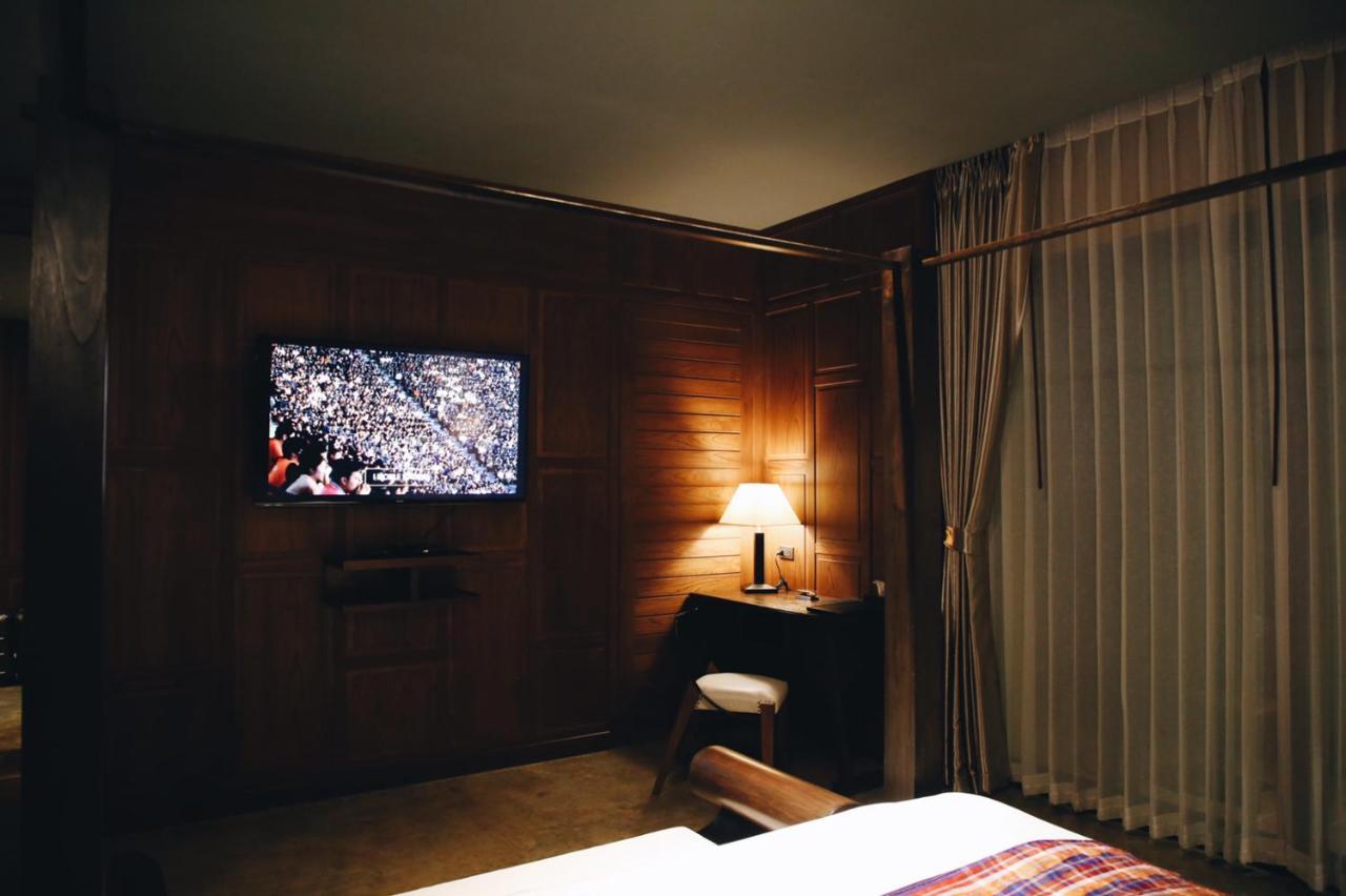 Hotel De L'Amour Sha Plus Prakhon Chai Ngoại thất bức ảnh